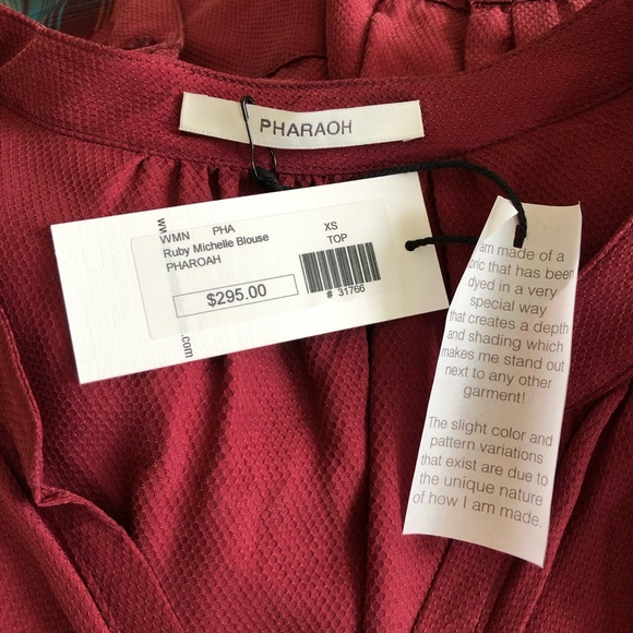 NWT PHARAOH Collection Michelle Blouse in Ruby XS - Picture 3 of 3